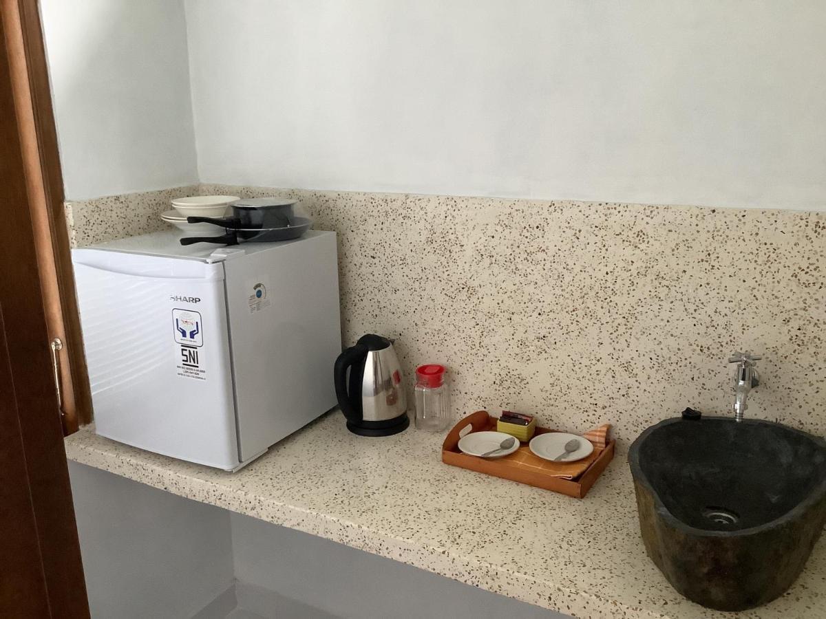Villa Iris Homestay Uluwatu Extérieur photo