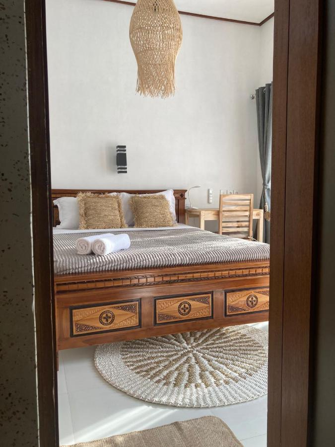 Villa Iris Homestay Uluwatu Extérieur photo
