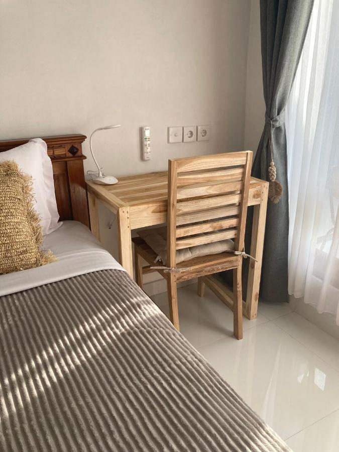Villa Iris Homestay Uluwatu Extérieur photo